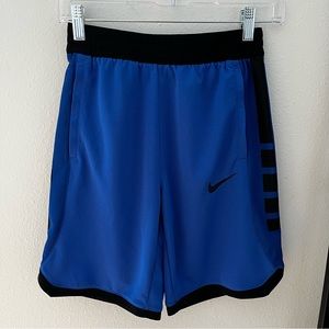 Nike Boys’ DriFit Elite Basketball Shorts Size L